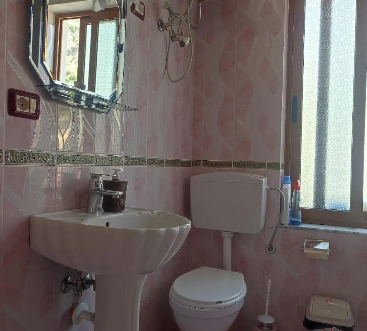 Buda Apartment Gorice Berat